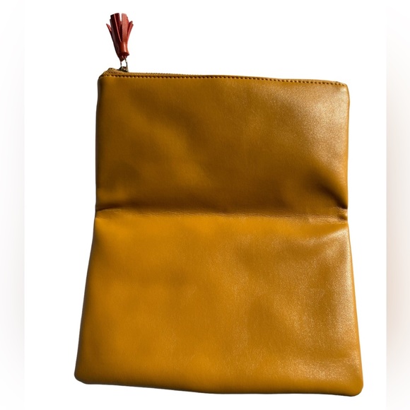 Rachel Pally Orange Blossom Reversable Vegan Zippered Clutch Purse - Picture 3 of 5